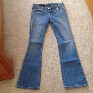 Rock 47 jeans by wrangler