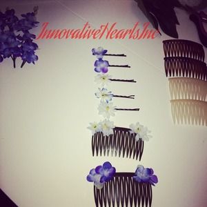 Hair Combs and Barrettes🌸🌺💐🌻