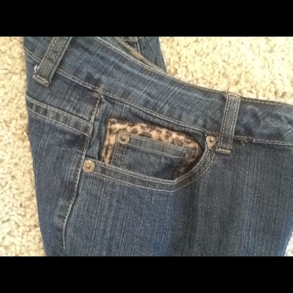 Denim Jeans with Leopard Accents - Picture 3 of 4