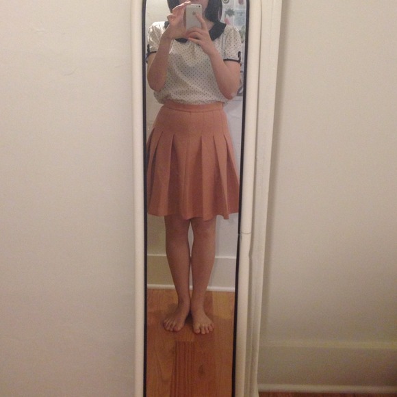 Reduced - Modcloth cream skirt, brand new, size S.