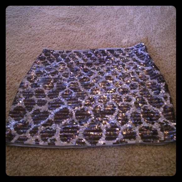 Sequined skirt
