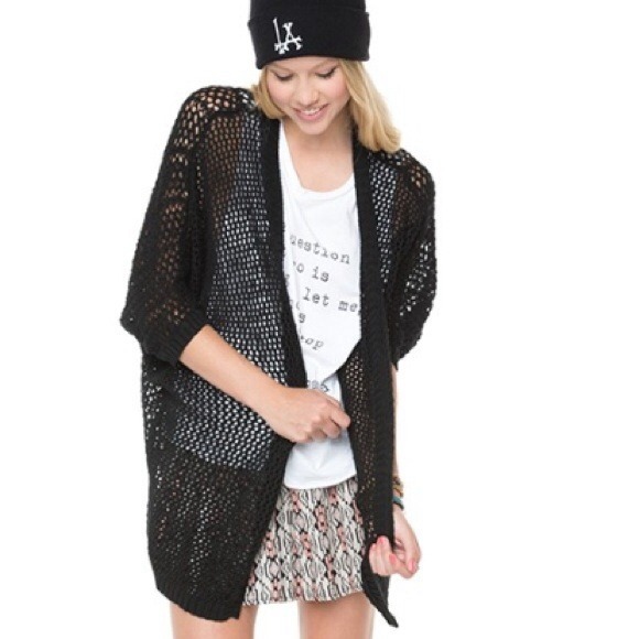 SOLD brandy melville Finn knit sweater - Picture 2 of 2