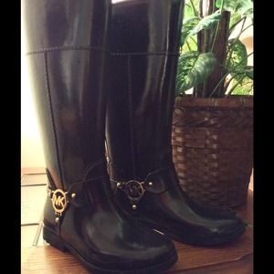 Michael Kors rain boots ➰MUST SELL➰