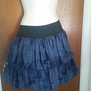 Ruffled skirt