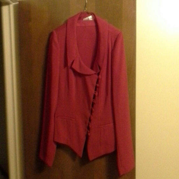 Red cross breast button skirtsuit