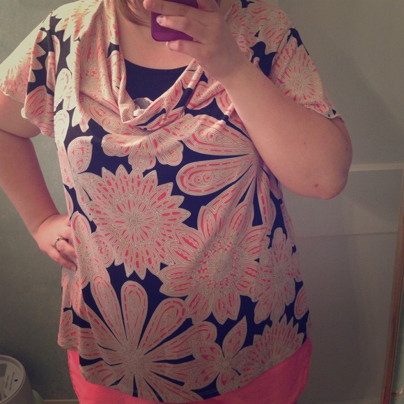 Fun coral and black top!