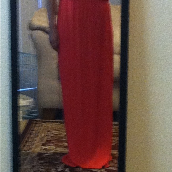 🚫SOLD🚫Coral Maxi Dress - Picture 4 of 4