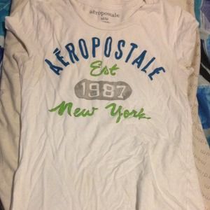 Aeropostale t-shirt