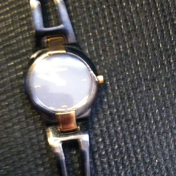 Dainty seiko watch