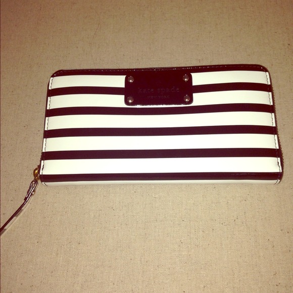 SOLD❌❌❌Kate spade wallet