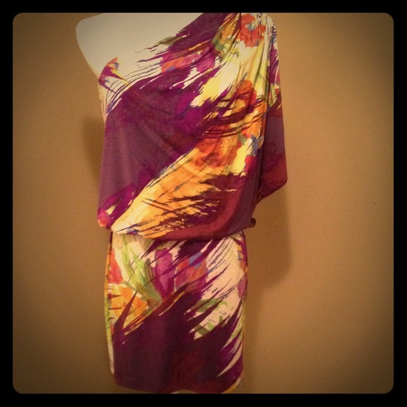 Jessica Simpson Dress!!