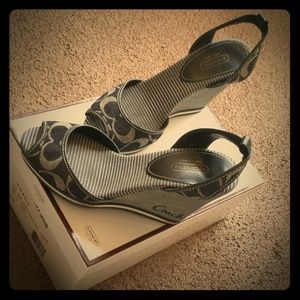 Authentic coach wedge with missing ankle strap