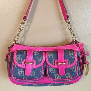 Dooney & Bourke purse
