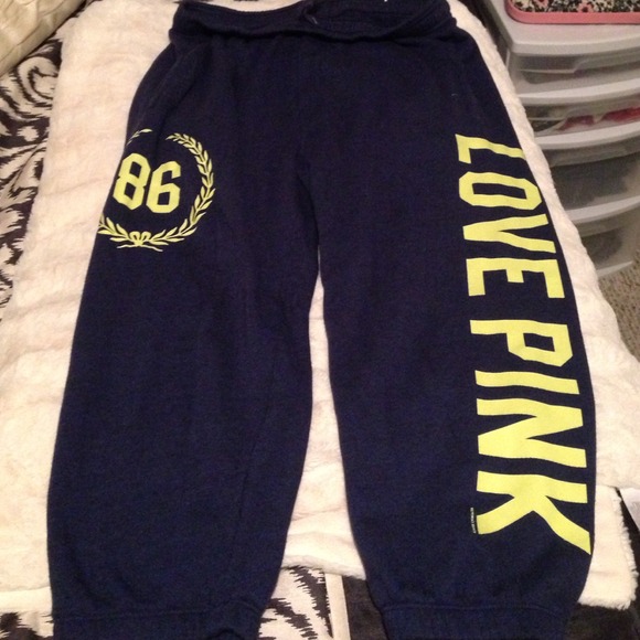 ❌Sold❌Victoria's Secret sweat pants