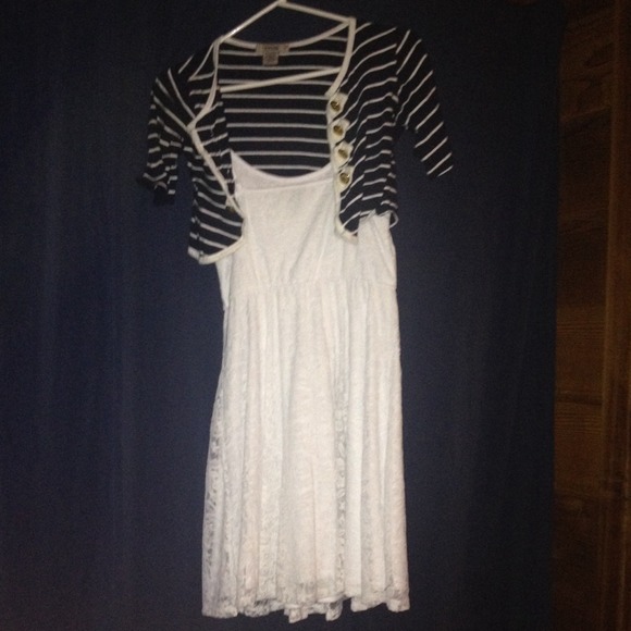 White lace dress