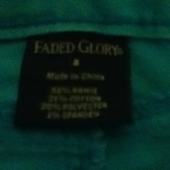 💞Teal colored capris💞 - Picture 2 of 2