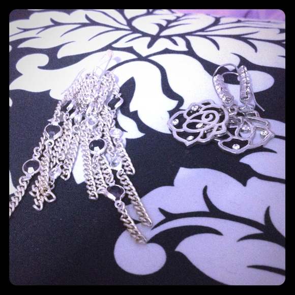 Party earring set