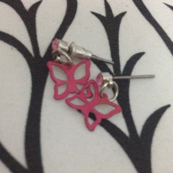 Earrings - Picture 2 of 3
