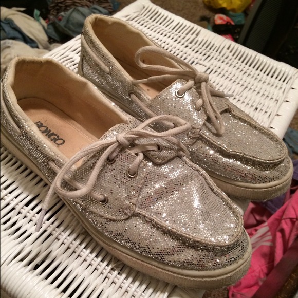 Glitter boat shoes