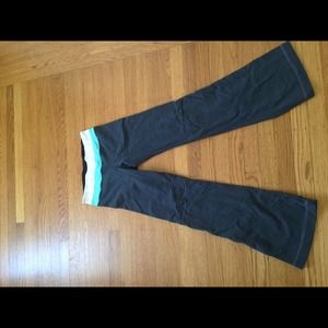 Lululemon groove pant