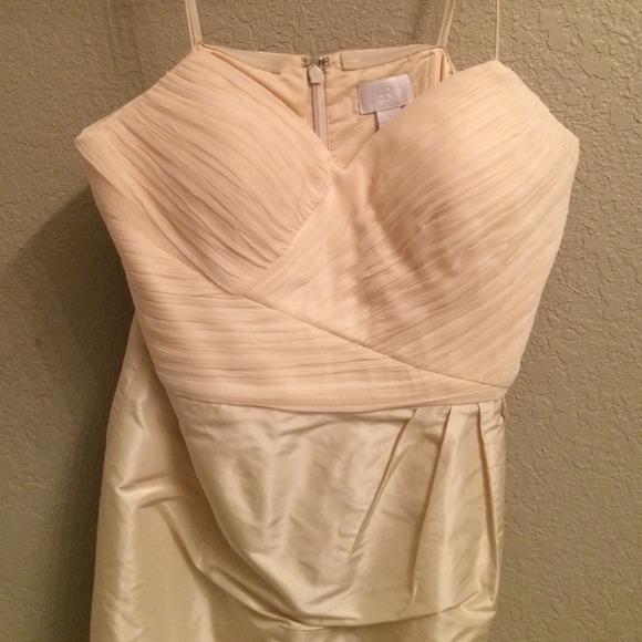 Size 4 Banana Republic Cream Cocktail Dress