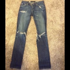 Super cute AG ADRIANO GOLDSCHMIED SKINNY JEAN!