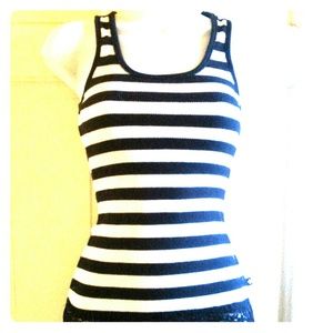 Black and white striped, ribbed tank