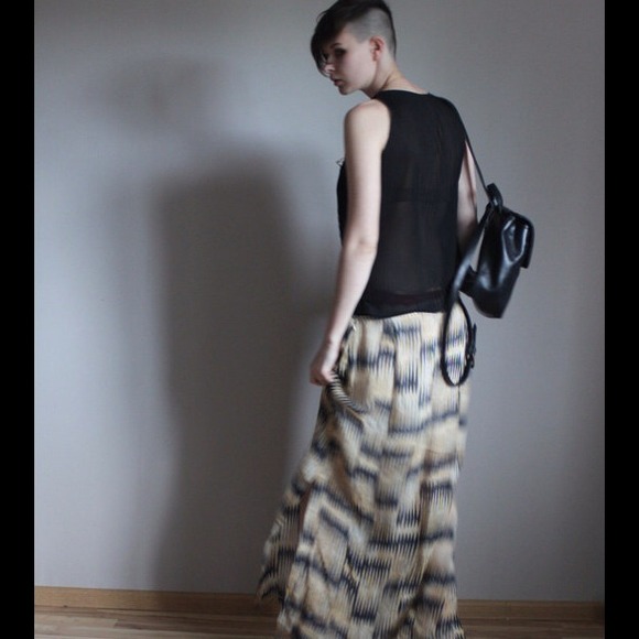 Striped Maxi skirt with long side slips. Gorgeous - Picture 2 of 4