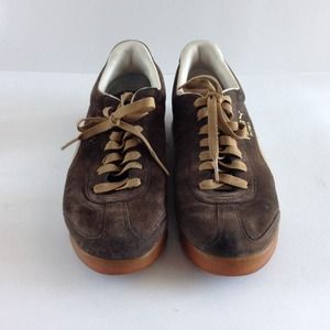 Puma Brown Sneakers