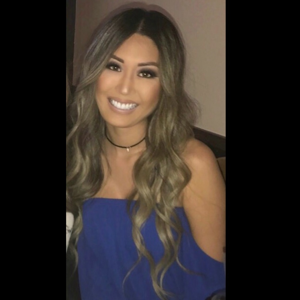 Meet your seller and buyer! 😘