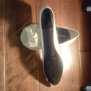 Yellow Bowtie Opentoed Closed Back