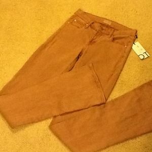 MOTHER DENIM RUNAWAY RUST SIZES 24and 25 NEW