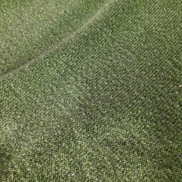 Sparkle green top - Picture 2 of 3