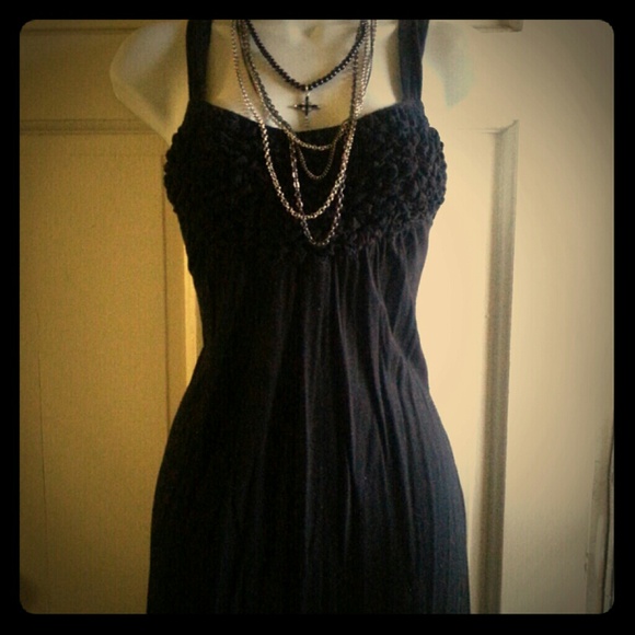 Long black stylish tank by George.