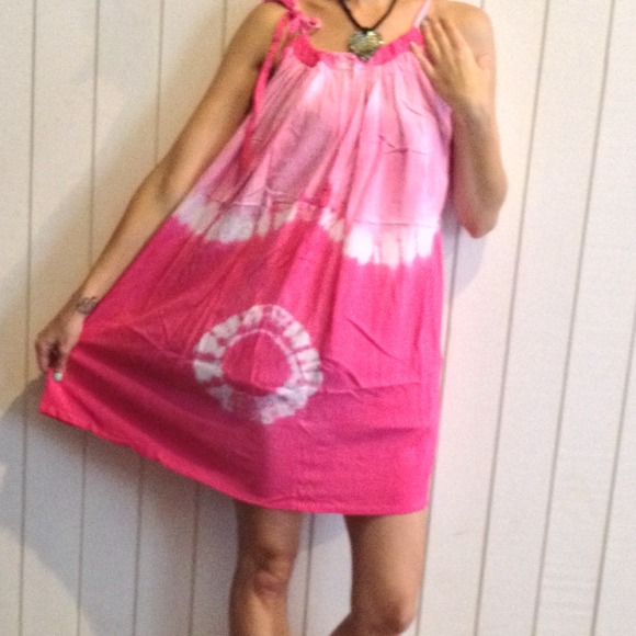 Hold! Little tie dye flowy dress from Bali - Picture 2 of 2