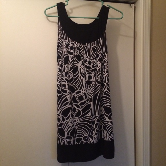 Black and white printed dress - Picture 1 of 2