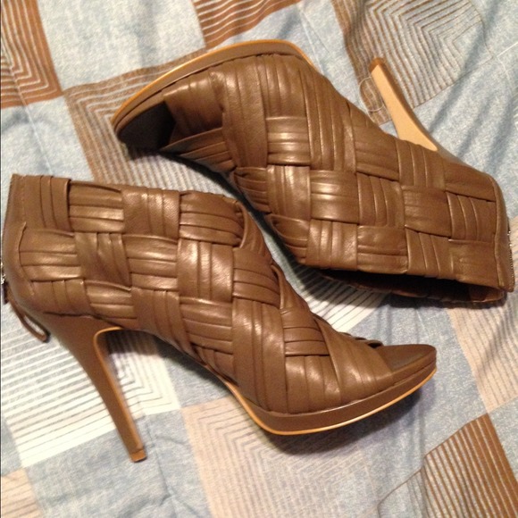 Boutique 9 shoe