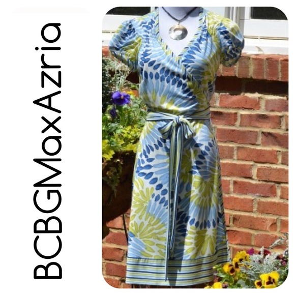 Show Stopping Blue & Green Wrap