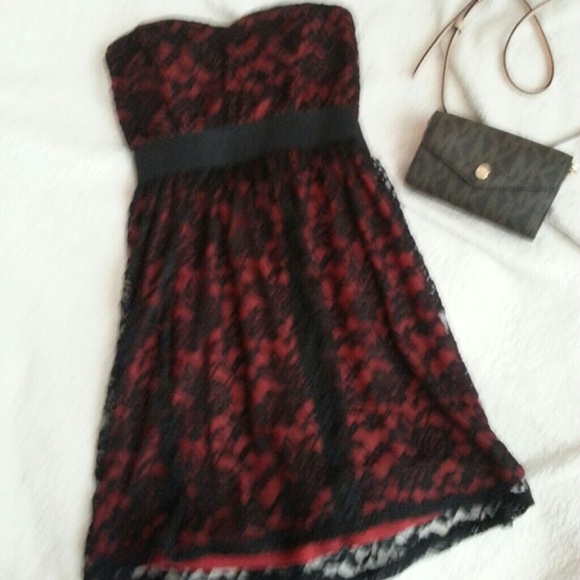 New contrasting color floral lace dress
