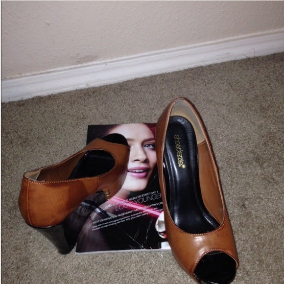 Shoes - Two toned cognac & patent black wedges Shoes - Two toned cognac & patent black wedges