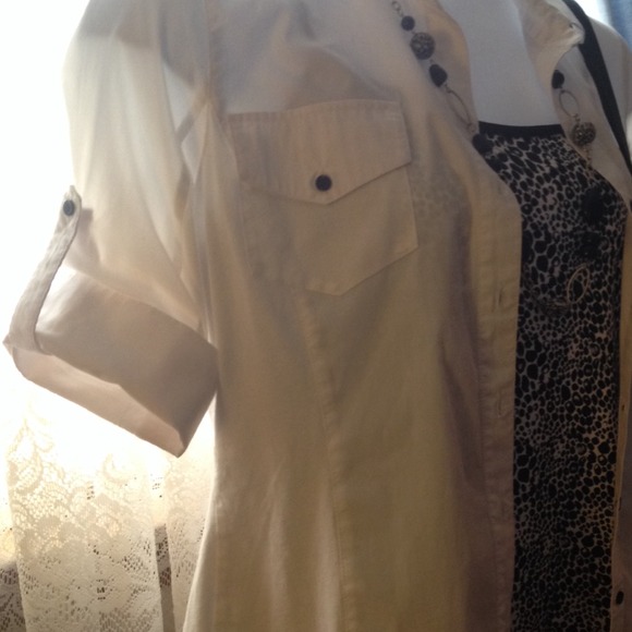 Jones New York size large. - Picture 3 of 4