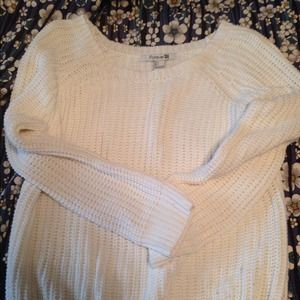 ivory shaker sweater🎉