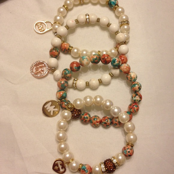 Braclets - Picture 3 of 3