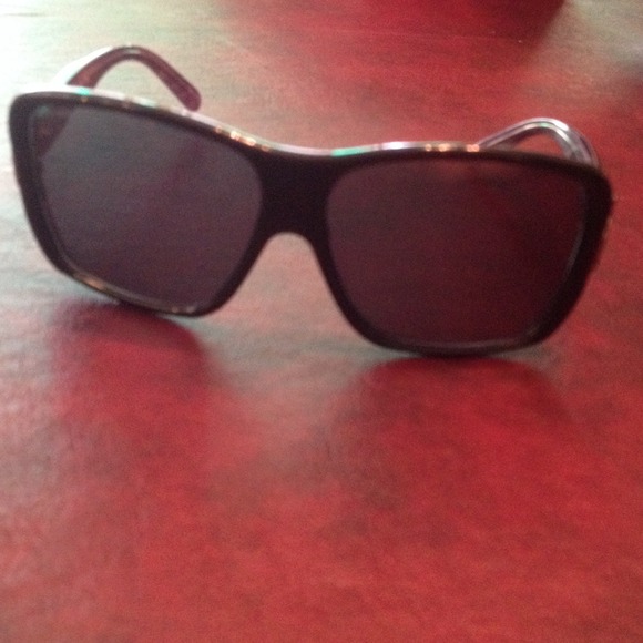 Burberry womens sunglasses main image 4
