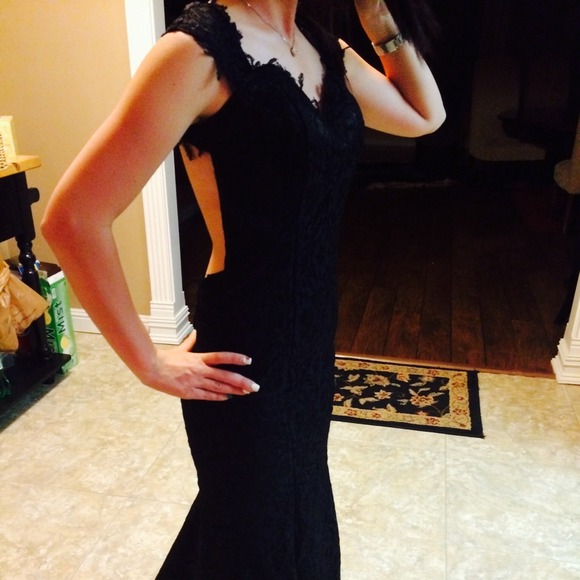 La femme prom/formal/bridesmaid/etc. dress - Picture 2 of 3