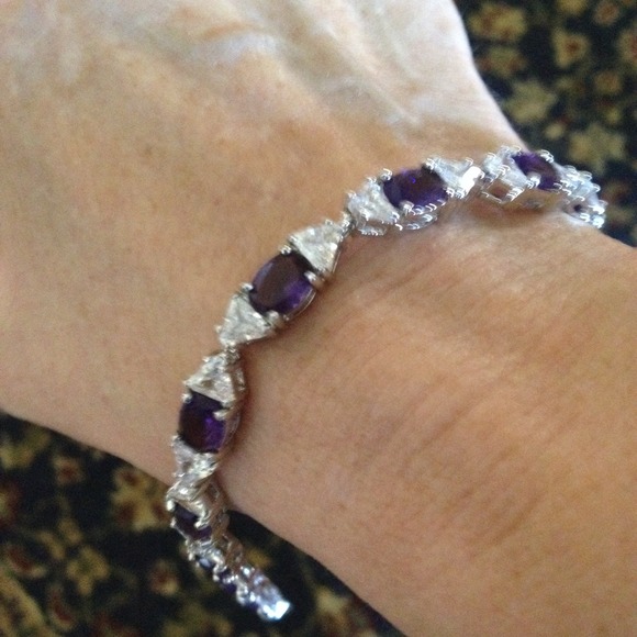 BRACELET SP SILVER W/ AMATHYST STONES AND TRIANG - Picture 1 of 3