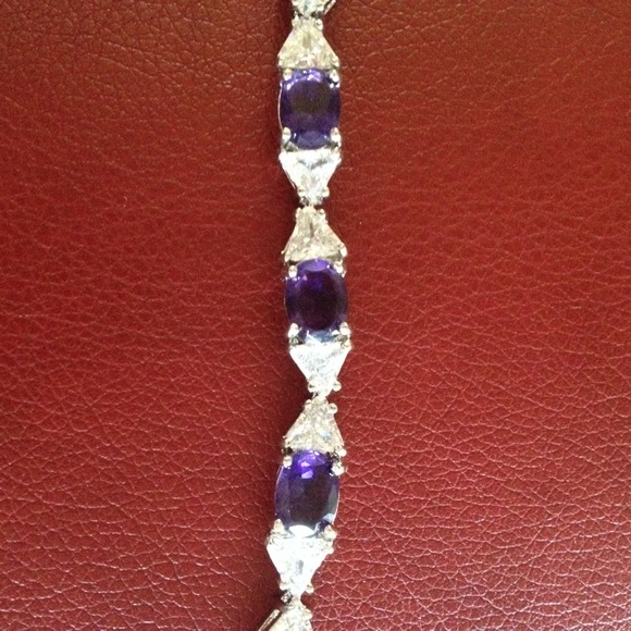 BRACELET SP SILVER W/ AMATHYST STONES AND TRIANG - Picture 3 of 3