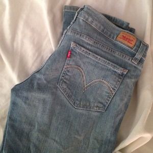 Levi's 524 Too Superlow Shredded Jeans