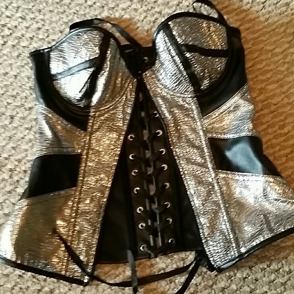 👙Corset - Picture 3 of 4