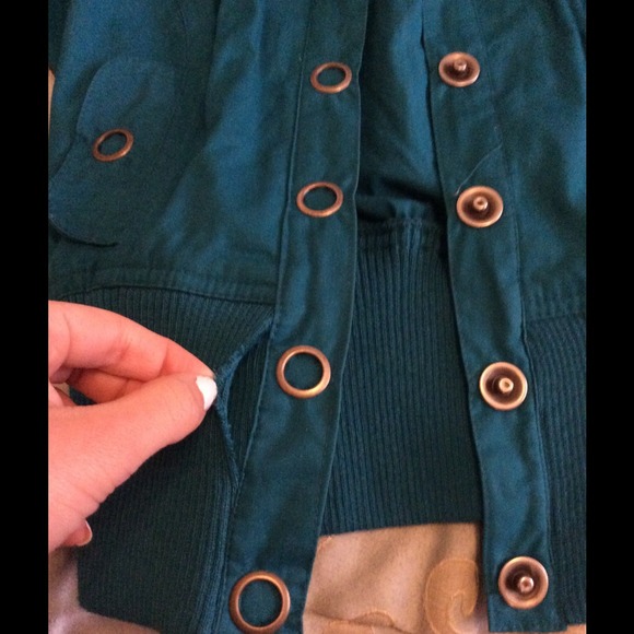 Jacket - Picture 3 of 3